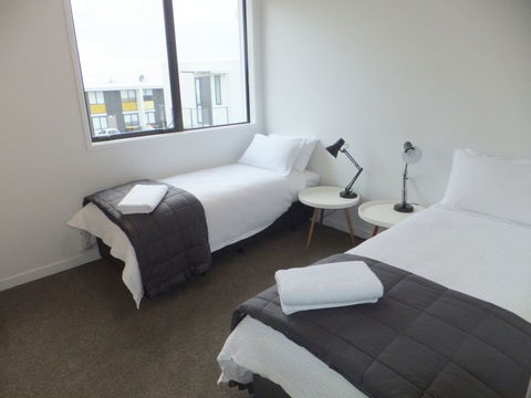 Riccarton Terrace Townhouse - Accommodation New Zealand 8