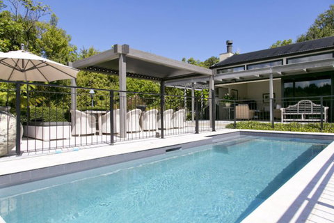 Villa 2 Ngahere - Accommodation New Zealand 3