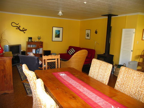 Puponga Time Holiday Accommodation - Accommodation New Zealand 7