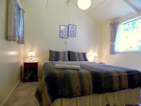 Orchard View Cottage - Self-Contained Accommodation - Accommodation New Zealand 2