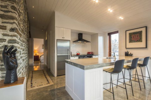 Simply Spectacular - Accommodation New Zealand 5