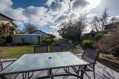 Linger Longer Retreat - Accommodation New Zealand 5