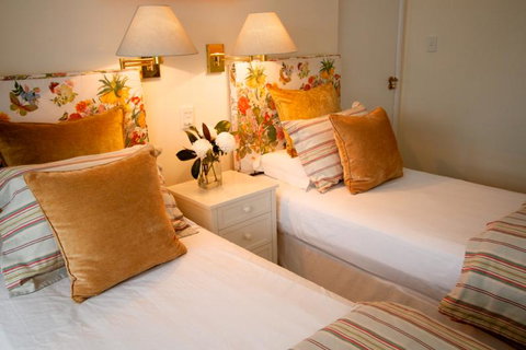 Emerald Cottage By The Beach - Accommodation New Zealand 4