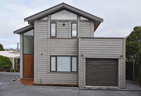 Eiffel Holiday Home - Accommodation New Zealand 8