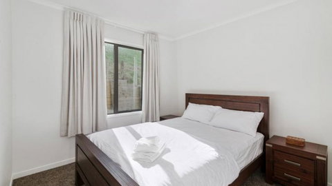 The Lookout Retreat - Accommodation New Zealand 7