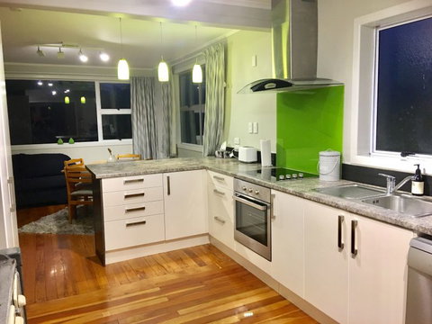 Paradise Valley Retreat - Accommodation New Zealand 2