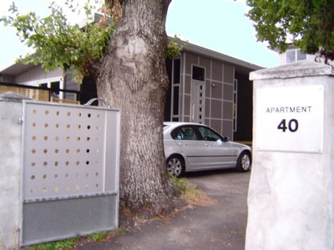 Acacia View - Accommodation New Zealand 0