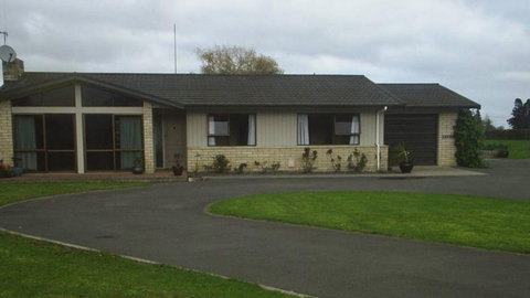 Hazelbank House Bed & Breakfast  - Accommodation New Zealand 0