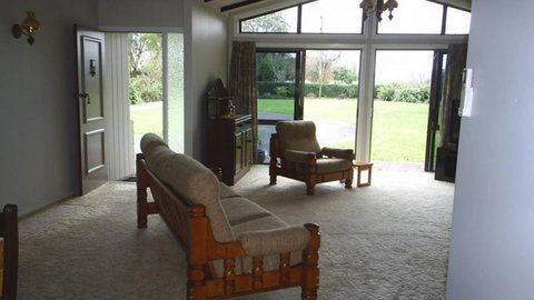 Hazelbank House Bed & Breakfast  - Accommodation New Zealand 4