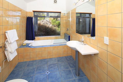 CrossTrees Chalet - Accommodation New Zealand 5