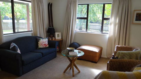 Arrowtown Retreat On The Park - Accommodation New Zealand 2
