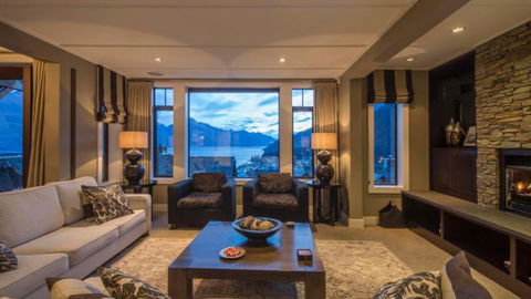 Bach At The Bay - Accommodation New Zealand 2