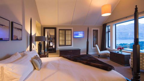 Bach At The Bay - Accommodation New Zealand 4