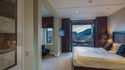 Bach At The Bay - Accommodation New Zealand 6