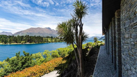 Lakehouse Joela - Accommodation New Zealand 3