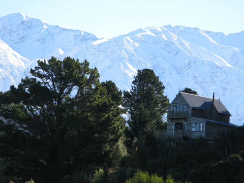 The Artists Retreat - Accommodation New Zealand 0