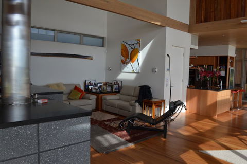 Golden Sand Beachfront Accommodation - Accommodation New Zealand 3