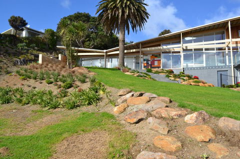 Golden Sand Beachfront Accommodation - Accommodation New Zealand 4