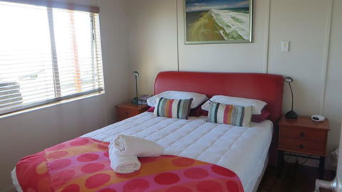 Golden Sand Beachfront Accommodation - Accommodation New Zealand 6