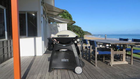 Golden Sand Beachfront Accommodation - Accommodation New Zealand 7