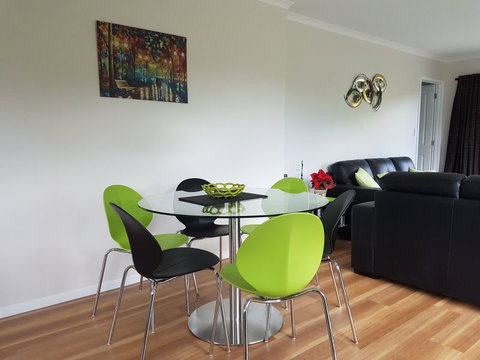 Birchgrove Cottages - Accommodation New Zealand 6