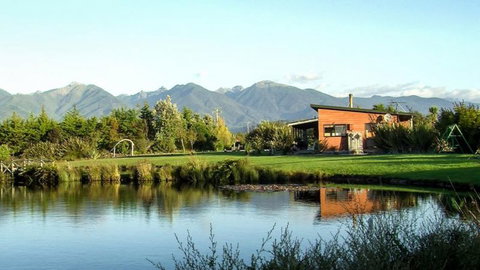 Ferry Man's Cottage - Accommodation New Zealand 0