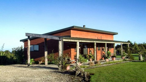 Ferry Man's Cottage - Accommodation New Zealand 11