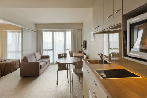 Hotel Grand Chancellor Auckland City - Accommodation New Zealand 7