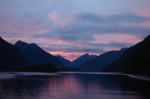 Fiordland Holiday Houses - Accommodation New Zealand 1