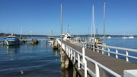 Tapeka Del Mar Beachfront Holiday Home - Accommodation New Zealand 9