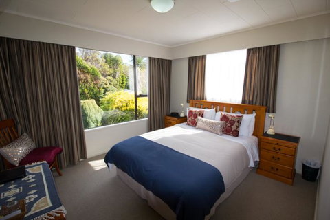 Kowhai Lane Lodge - Accommodation New Zealand 4