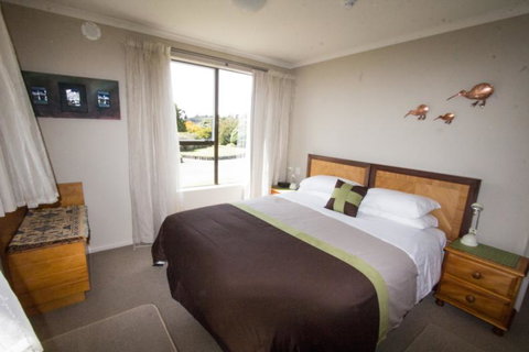 Kowhai Lane Lodge - Accommodation New Zealand 11