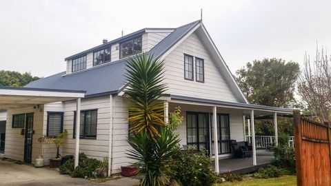 Whangarei Holiday Houses - Accommodation New Zealand 0