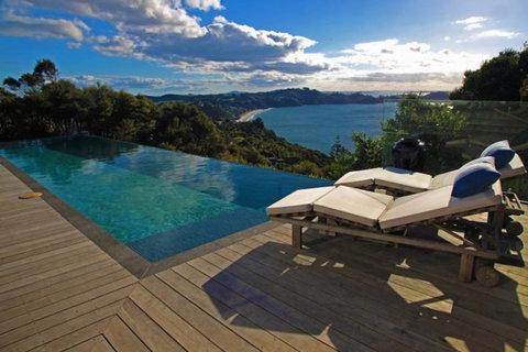 Claire's Luxury Hideaway - Accommodation New Zealand 0