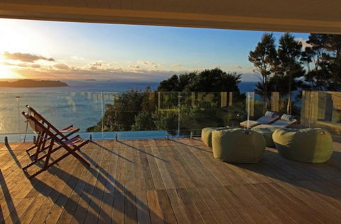 Claire's Luxury Hideaway - Accommodation New Zealand 1