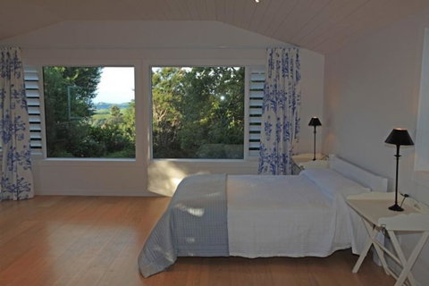 Claire's Luxury Hideaway - Accommodation New Zealand 4