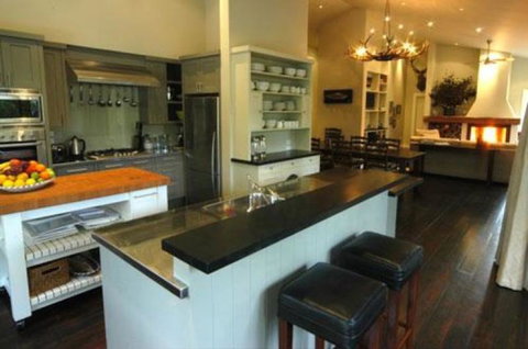 Kemp's Lodge - Accommodation New Zealand 2