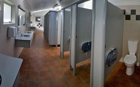 Pohara Beach Top 10 Holiday Park - Accommodation New Zealand 4