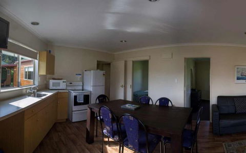 Pohara Beach Top 10 Holiday Park - Accommodation New Zealand 15