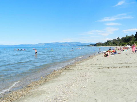 Golden Bay Kiwi Holiday Park - Accommodation New Zealand 2