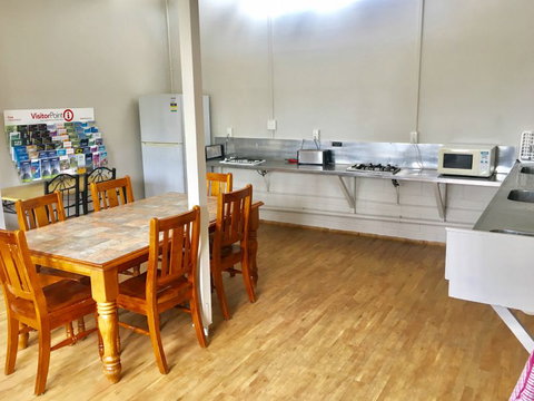 Stratford Kiwi Motels & Holiday Park - Accommodation New Zealand 10