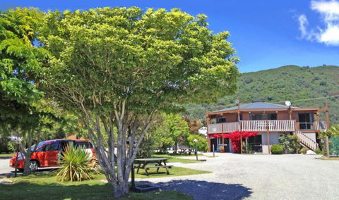 Picton Campervan Park - Accommodation New Zealand 0