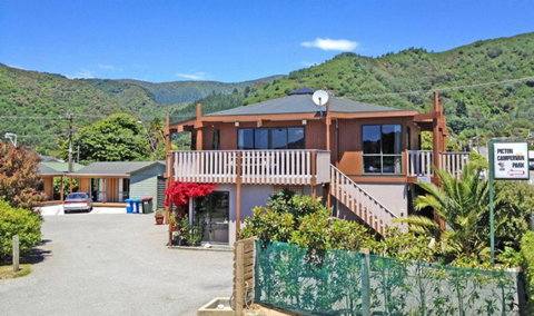 Picton Campervan Park - Accommodation New Zealand 3