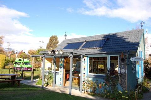 Queenstown Holiday Park & Motels Creeksyde - Accommodation New Zealand 10