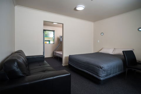 Motueka TOP 10 Holiday Park - Accommodation New Zealand 6