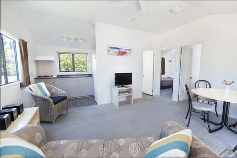 North South Holiday Park - Accommodation New Zealand 3