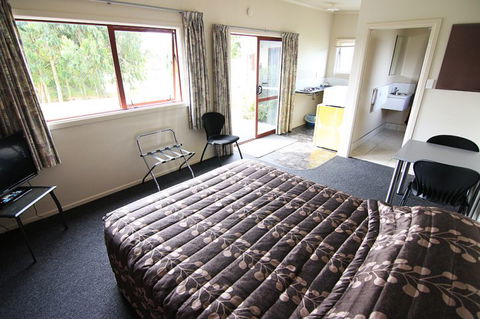 Ambleoninn Limited - Accommodation New Zealand 1