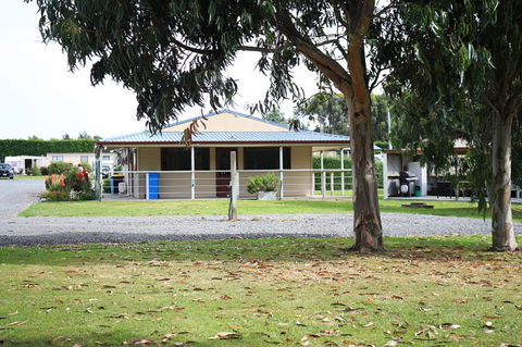 Ambleoninn Limited - Accommodation New Zealand 3