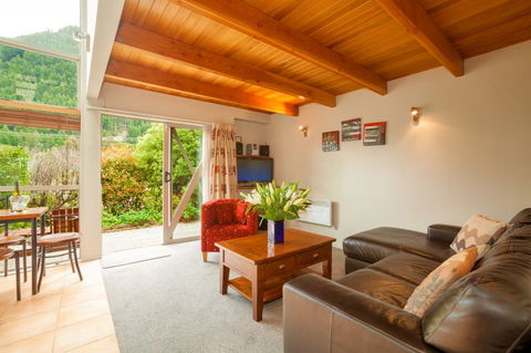 Cranbury Court Apartments - Accommodation New Zealand 5