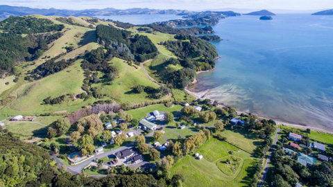 Shelly Beach TOP 10 Holiday Park (Beachfront Coromandel) - Accommodation New Zealand 1